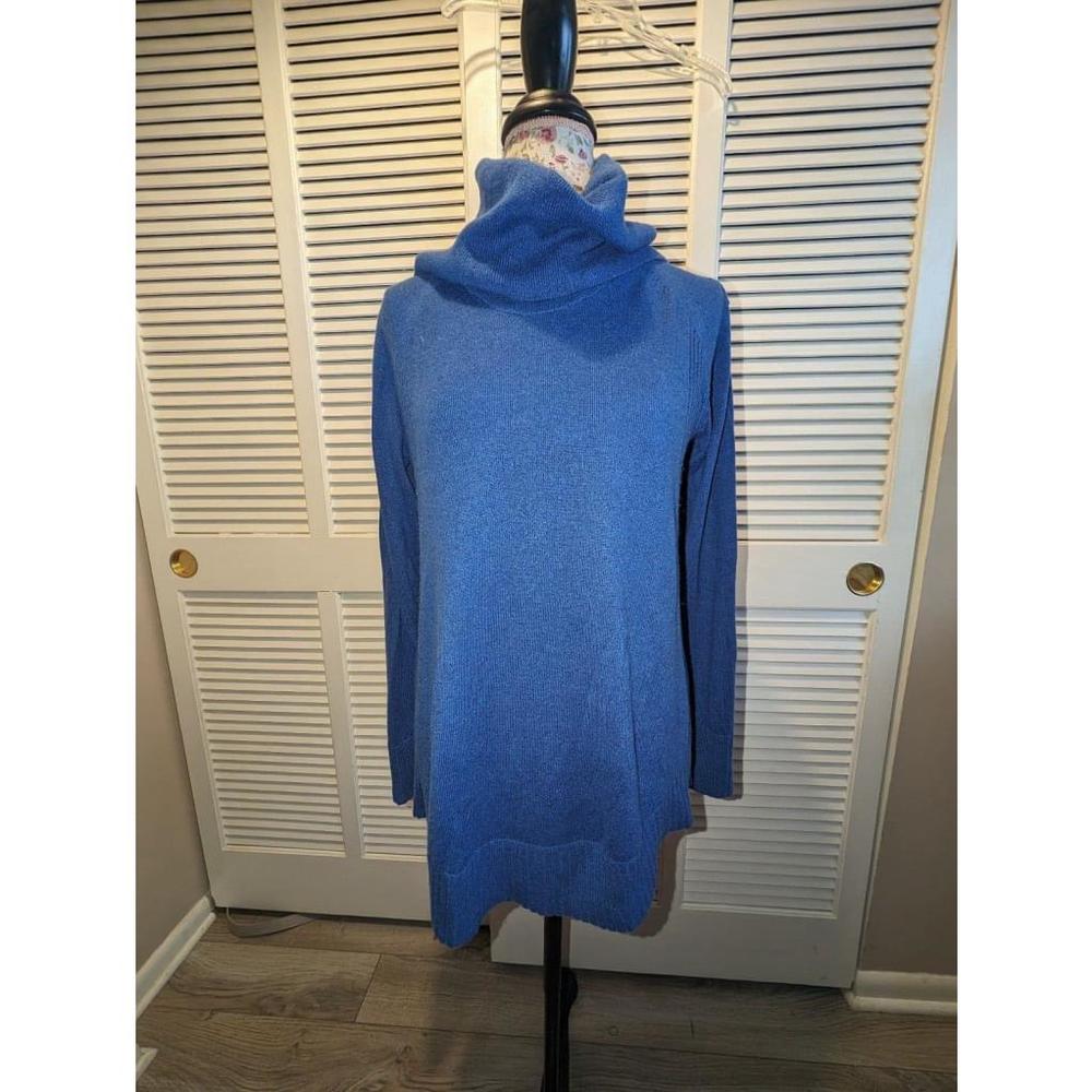Loft sweater
